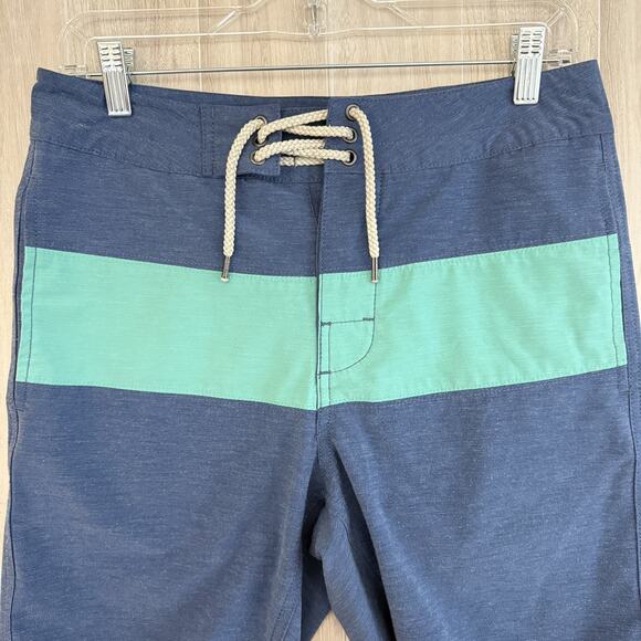 Faherty Board Shorts Mens 28 Blue Color Block Quick Dry Surf Swim Beach Pool - Picture 3 of 11